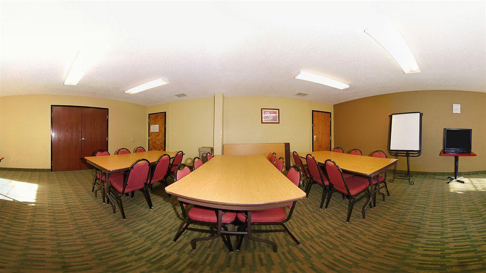 Super 8 By Wyndham Nixa/Springfield Area Hotel Bagian luar foto